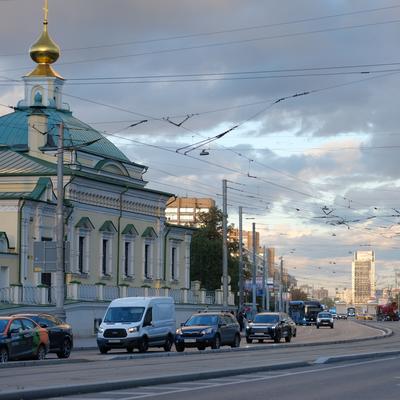 Закат на оживленной улице +кроп